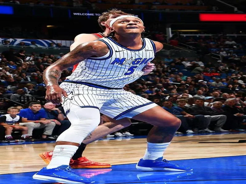 荷媒：利物浦有意阿尔克马尔新星斯密特，斯洛特对其很欣赏